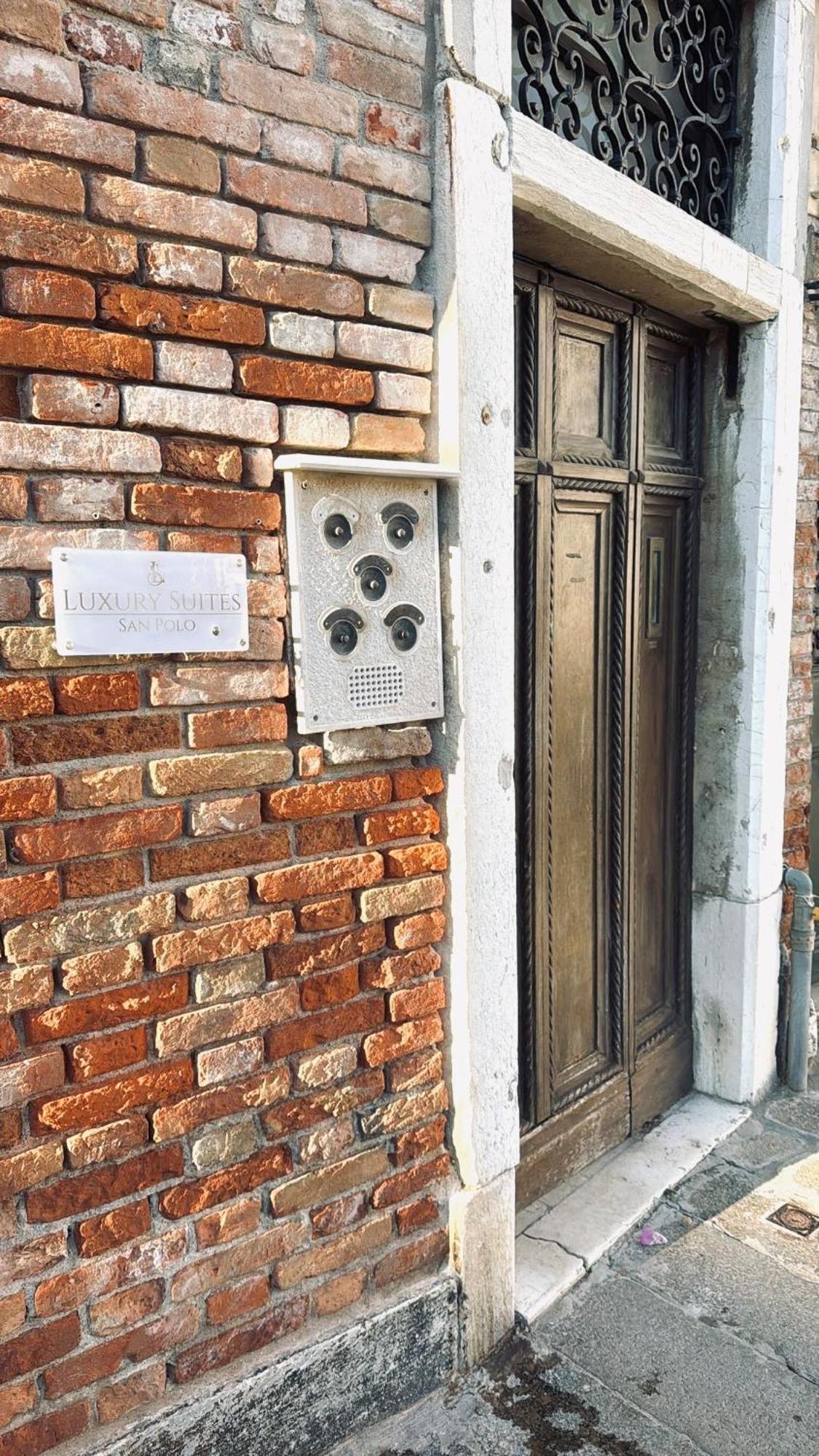 San Polo Luxury Suites In Venice Veneza Exterior foto